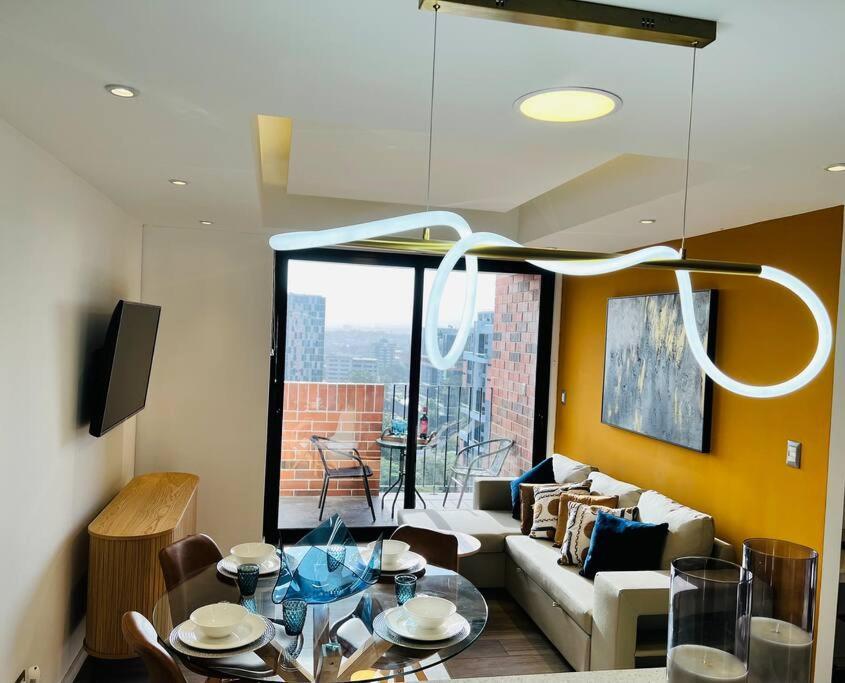 Apartamento 2 Habitaciones, Edificio Airali, Zona 10, Miradolo Città del Guatemala Esterno foto