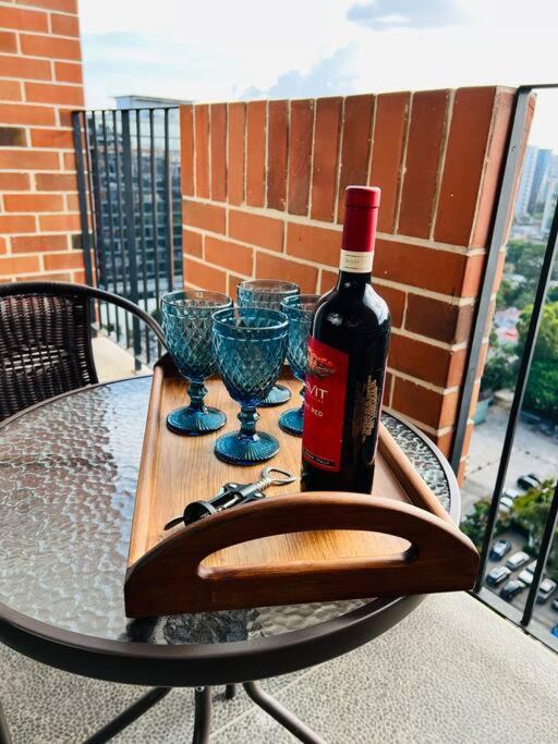 Apartamento 2 Habitaciones, Edificio Airali, Zona 10, Miradolo Città del Guatemala Esterno foto