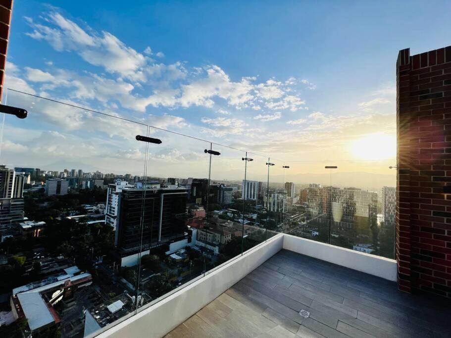 Apartamento 2 Habitaciones, Edificio Airali, Zona 10, Miradolo Città del Guatemala Esterno foto